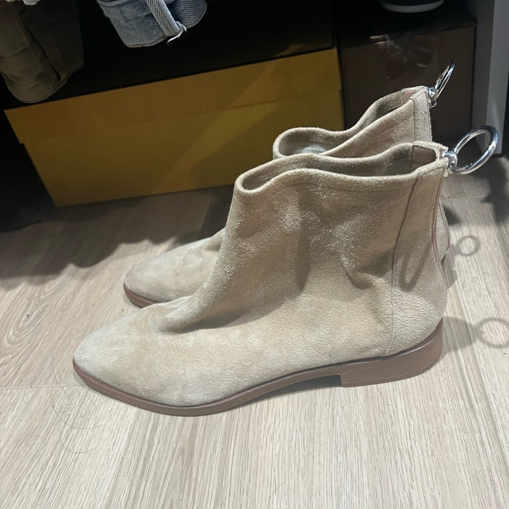 Via Spiga Cream Ankle Booties with Lace Detail